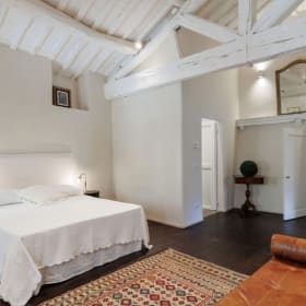 Bella Aura Tuscany, Italy Up to 4 people - 5 nights item