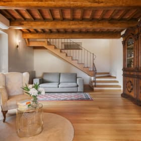 Under the Tuscany Sun Villa - 7-night stay for up to 6 item