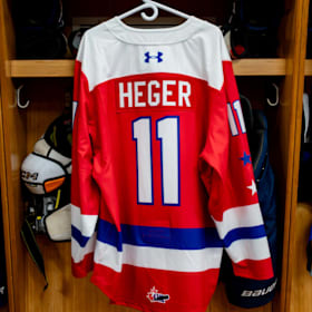 #11 Kyle Heger (A) item
