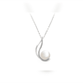 Photo : Pendentif avec perle d’eau douce – Le Berceau