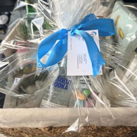 Photo of Heroes' Happy Hour Hamper