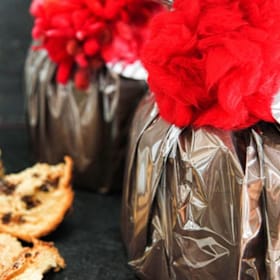 Photo of Vallebona Chocolate Panettone with Wool Pompom 500g