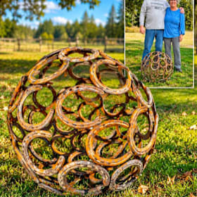 Photo of Horseshoe Garden Art