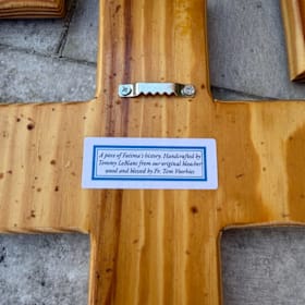 Photo of Large Cross - Straight Edged