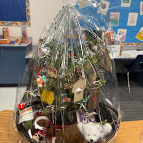Photo of Basket #7 Christmas Ornaments- 2nd Grade- Fernandez