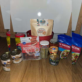 Photo of DIY pizza basket