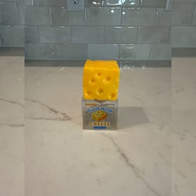 Photo of Crackling Crunchy Square Cheese