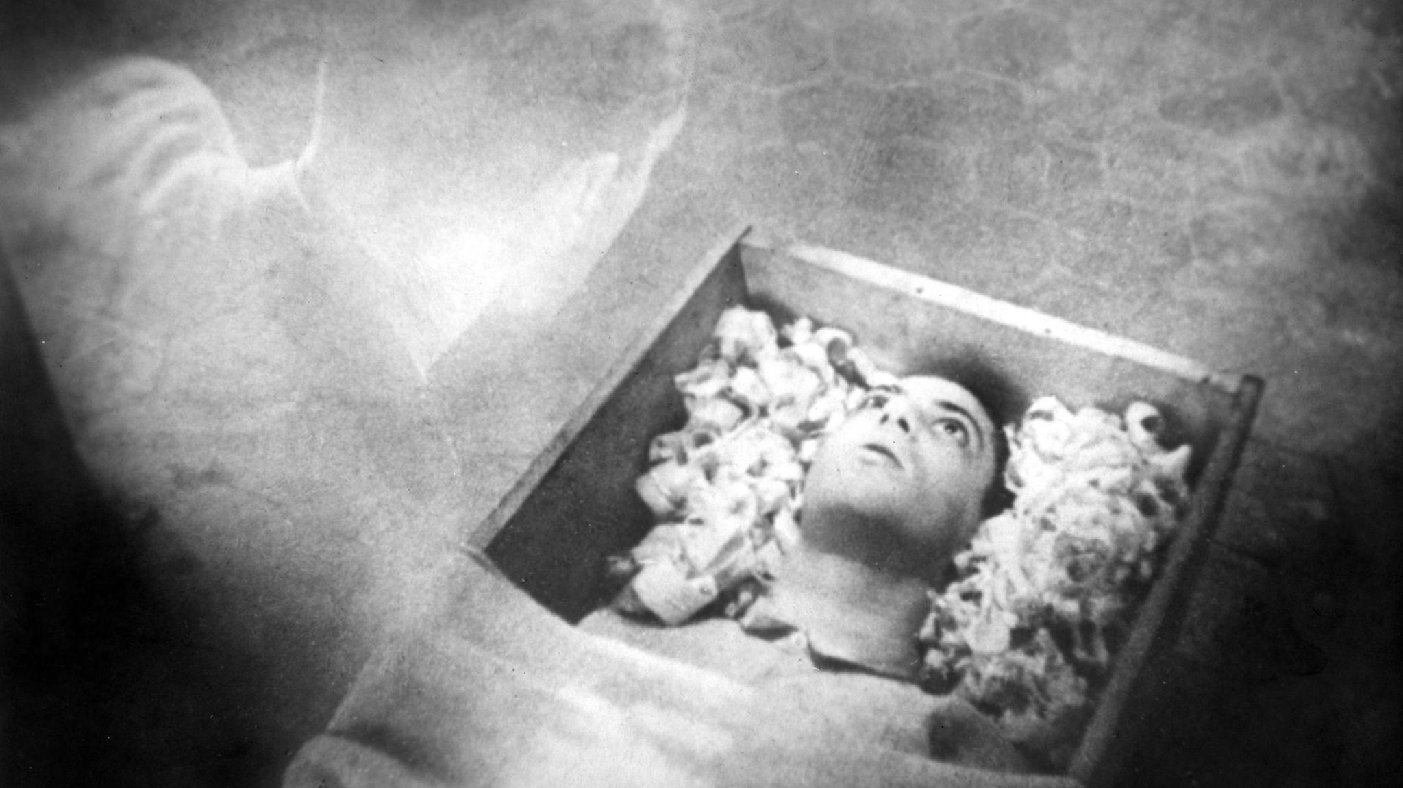 vampyr-1932-directed-by-carl-theodore-dreyer