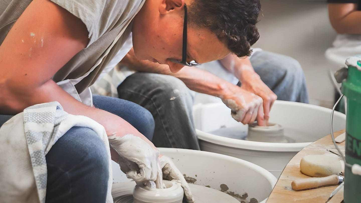 4 wk: Intro to Pottery Wheel Throwing