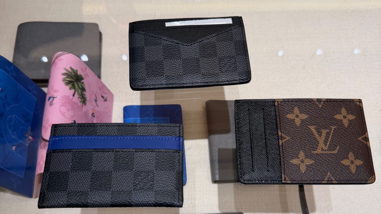 Wallet Raffle Space Coast Frenchie Rescue's LV Men's Wallet Raffle!
