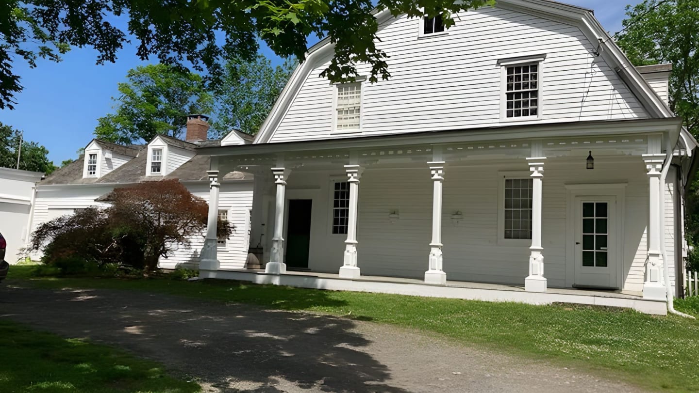 Amity and Woodbridge Historical Society's Memberships