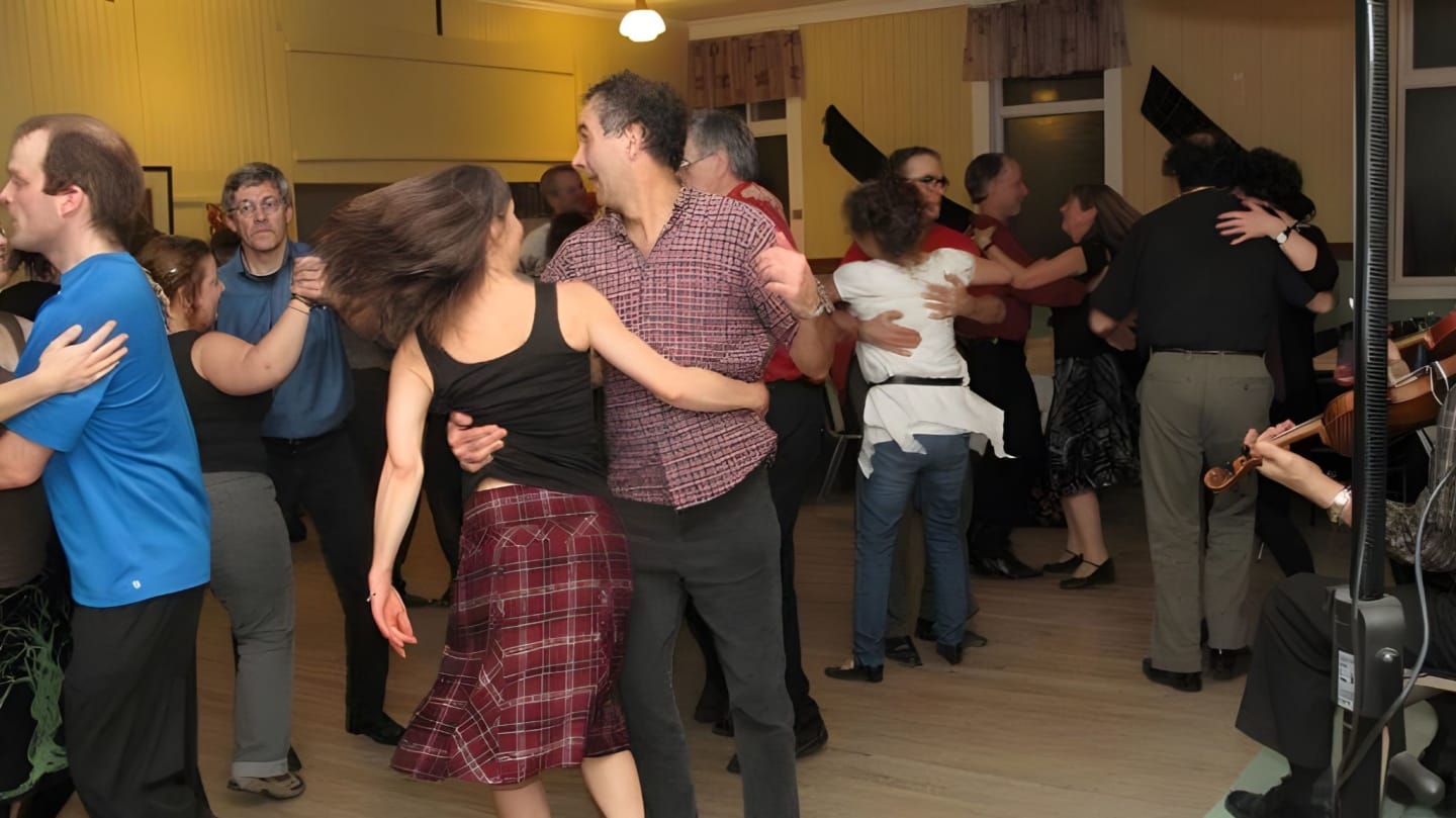 Danse traditionnelle au Carrefour - Février 2026 (Danse TRAD)