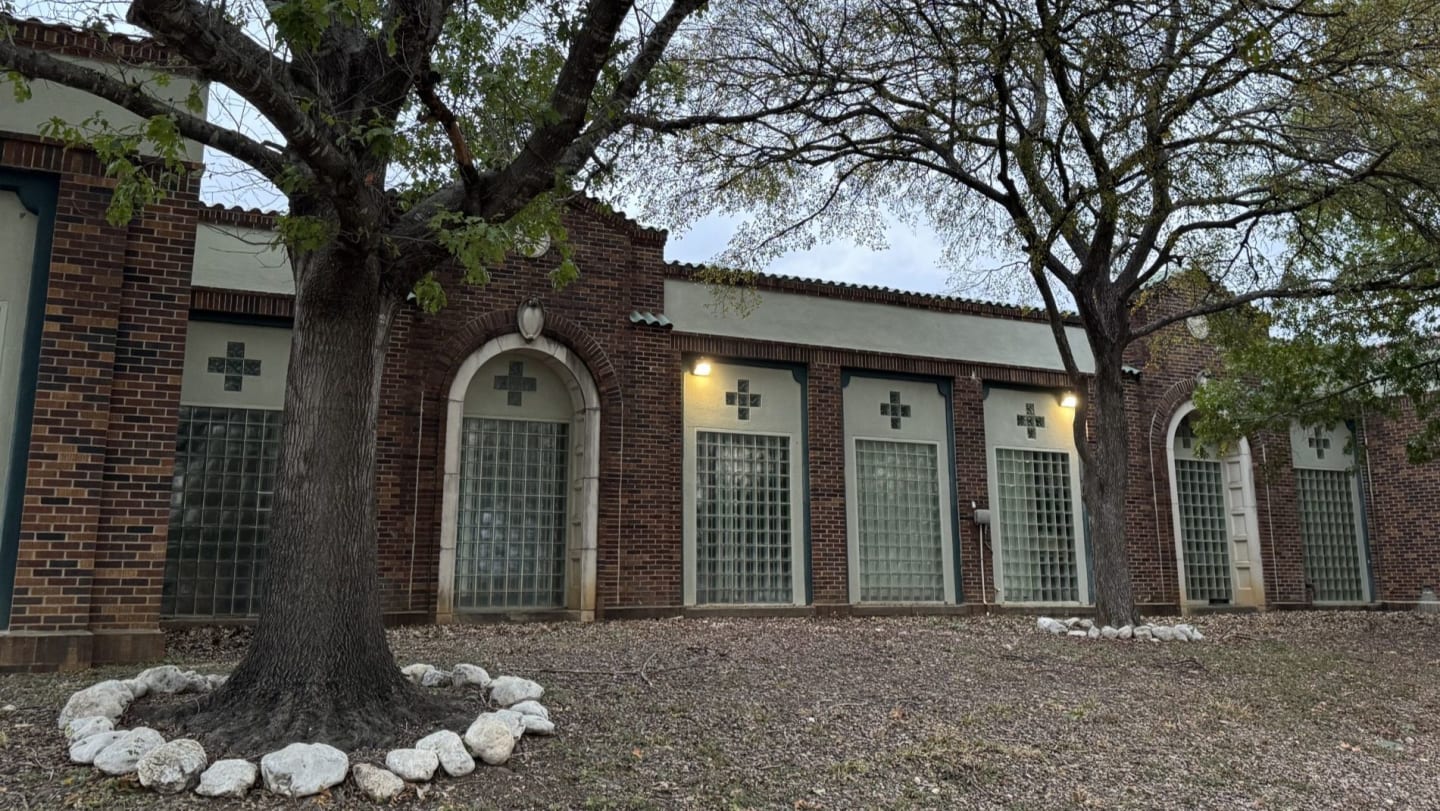 The Acorn School Tall Oaks Donation