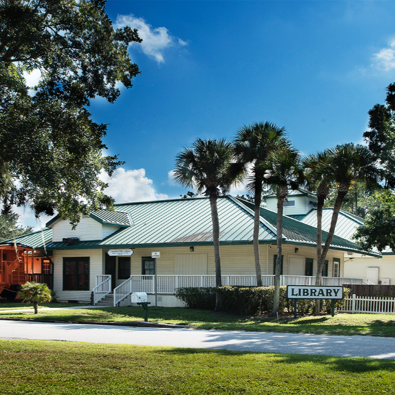Memorial Books for the Umatilla Library