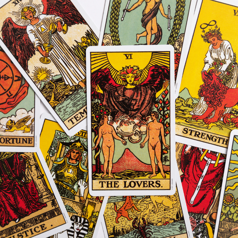 Tarot Reading With Miss Mary!
