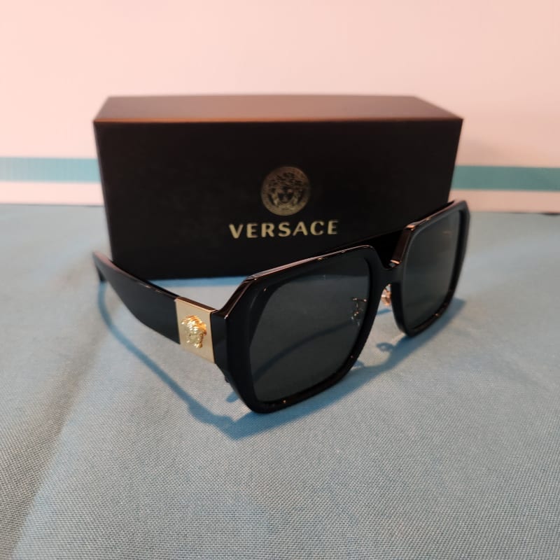 Photo of BLUE PRIZE! Versace Women's Sunglasses