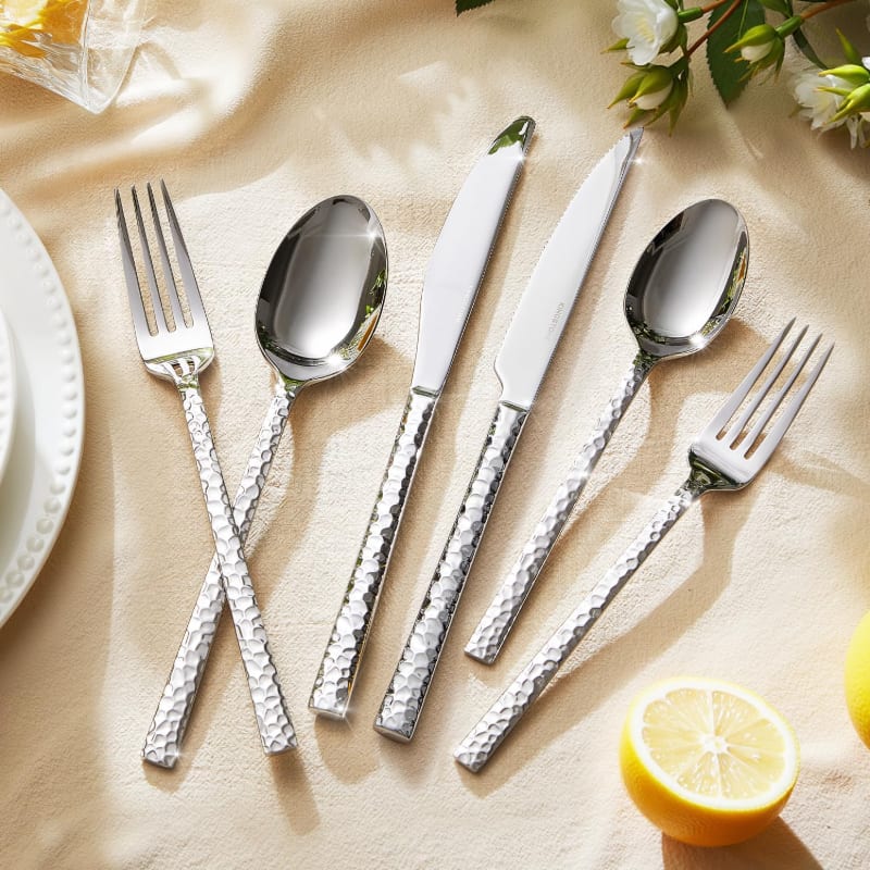 Photo of 24 Piece Silverware Set with Steak Knives