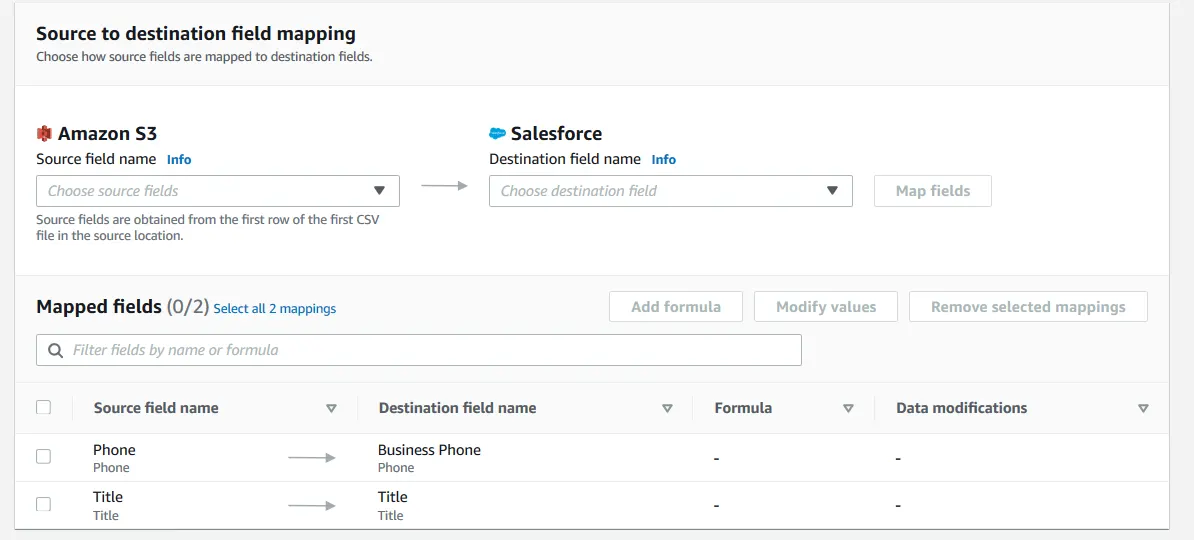 Seite 'Source to destination field mapping' (Zuordnung von Quell- zu Zielfeldern) mit Optionen zum Zuordnen von Daten aus einer CSV-Datei in Amazon S3 zu einem Salesforce-Feld