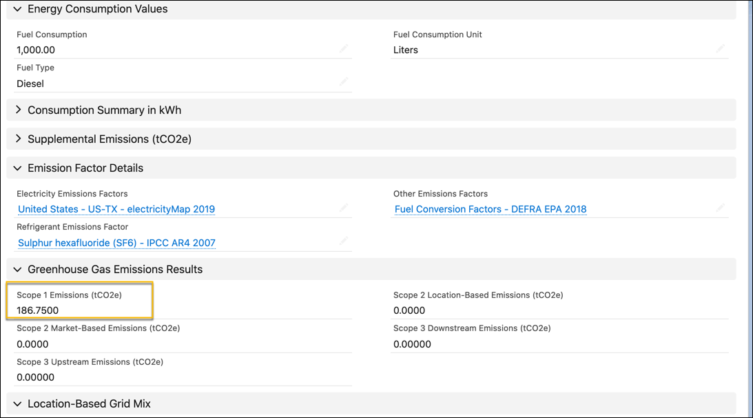 固定資産によるエネルギー使用量レコードで自動的に計算されたスコープ 1 排出量 (tCO2e) の値。