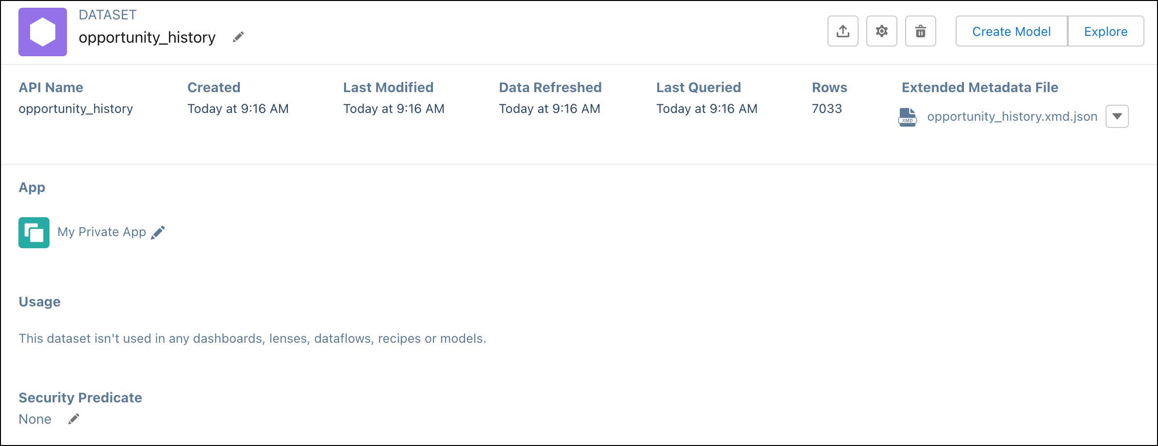 Übersichtsbildschirm mit dem neuen Datenset 'opportunity_history', das anhand der hochgeladenen CSV-Datei erstellt wurde