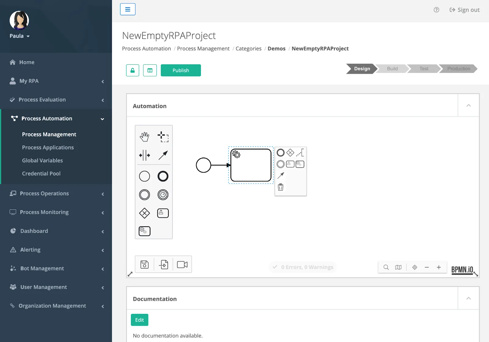 表示ラベルのない開始イベントがブランクのボットタスクに接続されている BPMN テンプレートが表示されている新しい RPA プロセス。