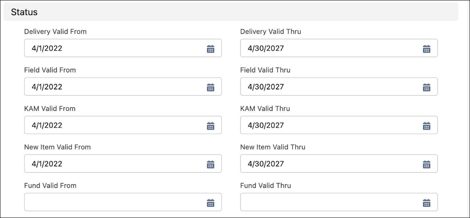 商品状況を設定するためのオプションが表示されている [New Product: Product (新規商品: 商品)] ウィンドウの [Status (状況)] セクション。