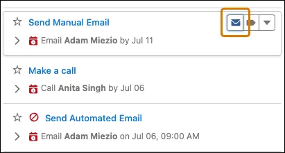 Ícono de email resaltado en una tarjeta de tarea.