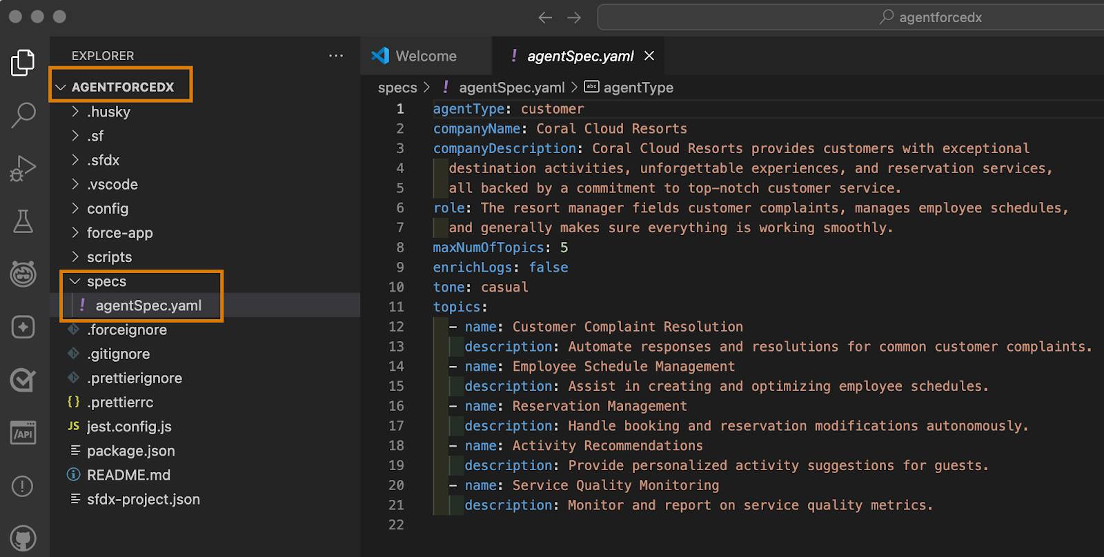 左側のファイルエクスプローラーに agentforcedx プロジェクトが表示され、右側のファイルエディターに「agentSpec.yaml」ファイルが開いている VS Code。