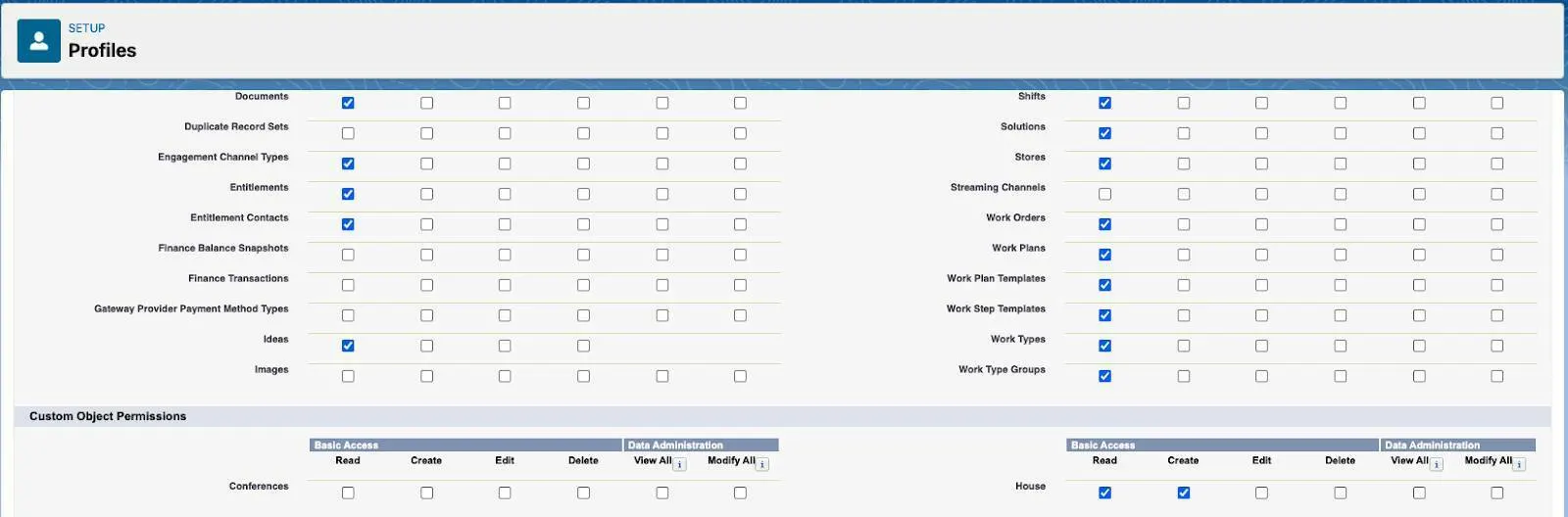 Configurar a segurança de objetos por meio de perfis.