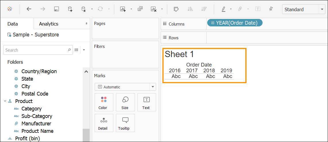 各年の列に分かれた [オーダー日] が表示されている [シート 1] テーブル