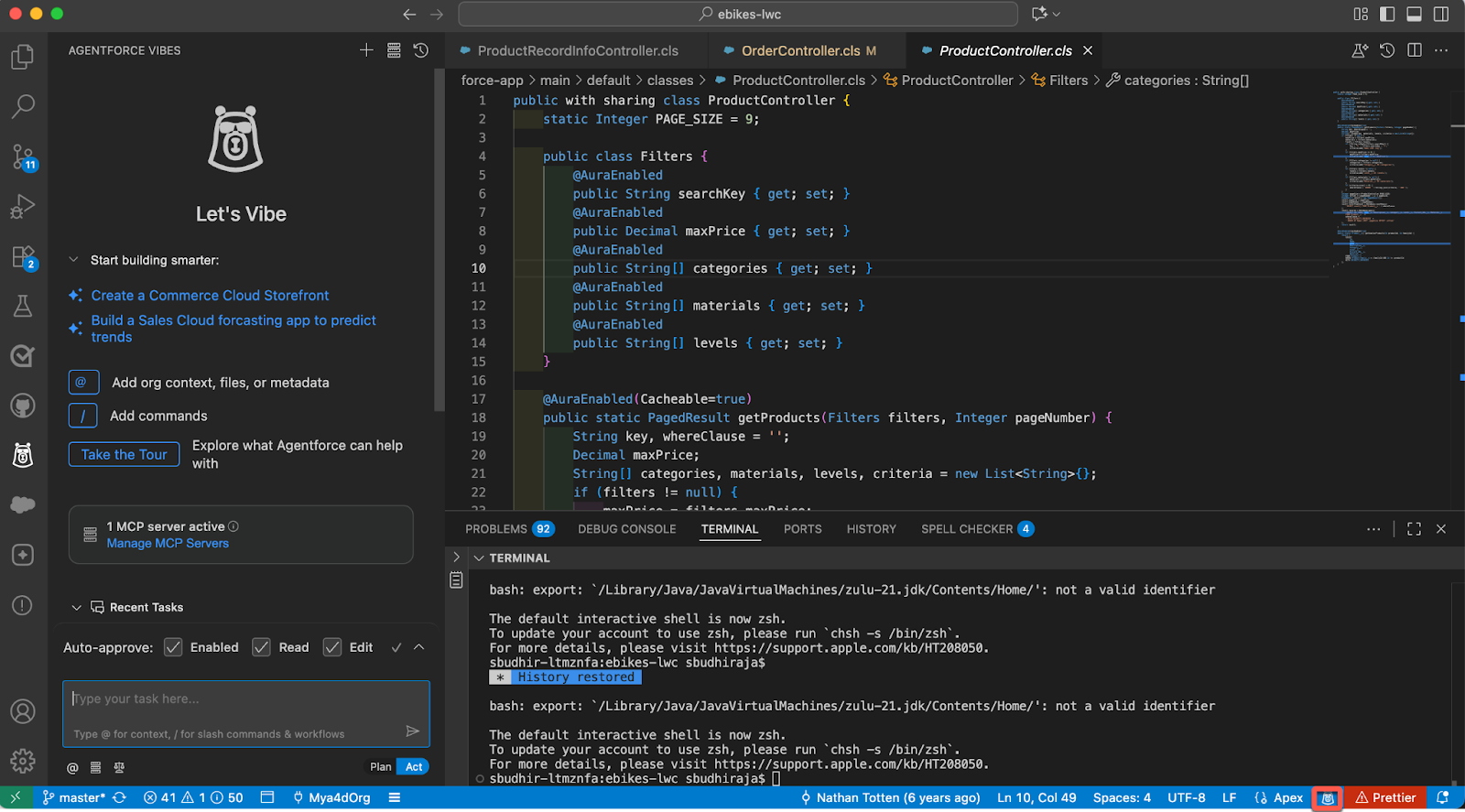 ステータスバーの Agentforce Vibes アイコンが強調表示されている VS Code ウィンドウ。