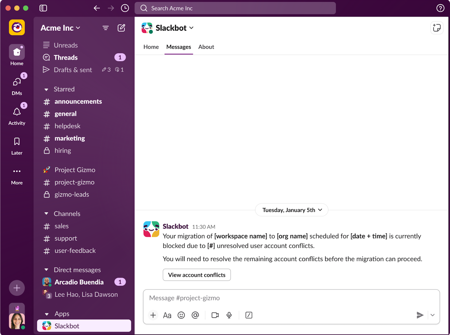 ユーザーアカウントの競合に関する Slackbot メッセージ。