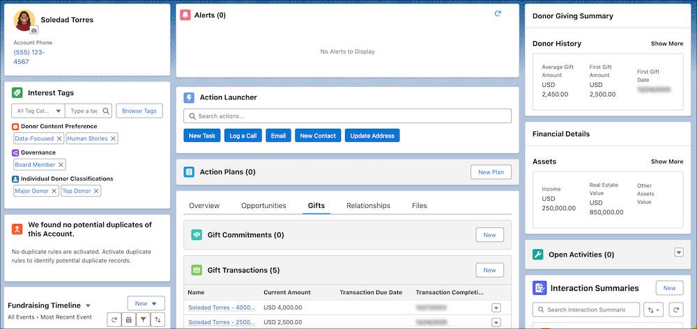 Un profil de donateur qui comprend le résumé des dons d’un donateur ainsi que d’autres outils.