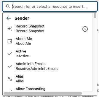 Selector de recursos que muestra los campos de combinación de remitente disponibles.