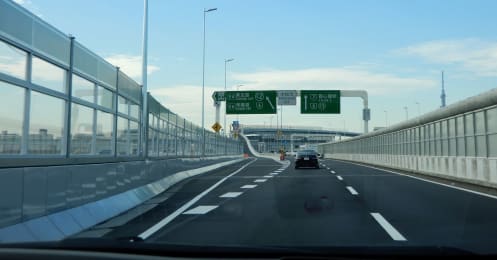 首都高小松川JCT、開通後1日でわかったカーナビアプリの「性能差」