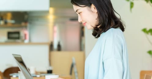 NISAは収入の多い夫の口座で運用した方がいいの？ 