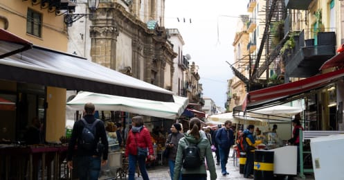 収入は日本の3分の2、でもイタリアの生活が破綻しないワケ