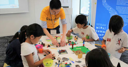 レゴで学ぶ“お金の仕組み”､最新金融教育の中身は？