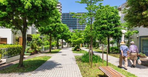 62歳貯金総額2800万円「1300万のマンションを買って老後資金はもつ？」