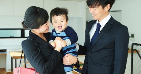 世帯年収1200万円でも貯金はわずか。お金で時間を買っている夫婦。3人目は厳しい？