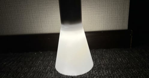 冷蔵庫は？スマホの充電は？ 急な停電に備えたい7つのこと