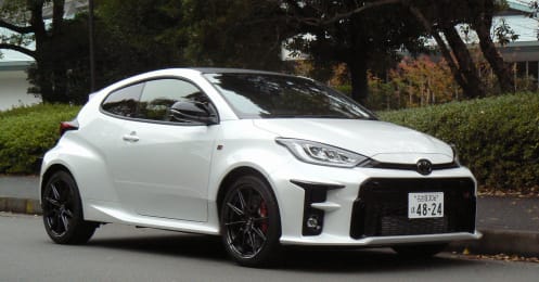 トヨタの燃費優等生・ヤリスが走りの刺激度でも魅せる 「GR」モデルに試乗