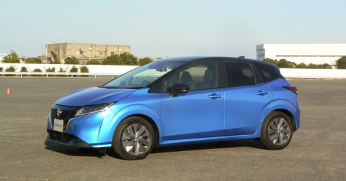三つ巴の戦いに挑む、日産「新型ノート」の走りを徹底チェック