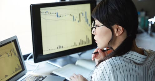 手取り年収300万の34歳「現在資産は1500万円。できれば60歳前にFIREしたい」