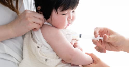 子どもの予防接種、うっかりするとムダな出費に！ロタワクチン無料化など10月からの大きな変更点