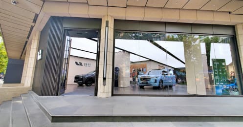 テスラに続け！中国で急成長する新興EVメーカー、蔚来汽車、理想汽車、小鵬汽車を徹底解説