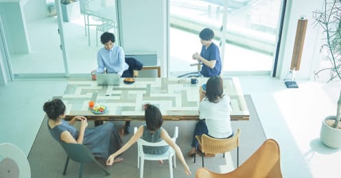 「シェアハウスを出た後は賃貸か購入か？」シングルの住まいと保険はどうする？