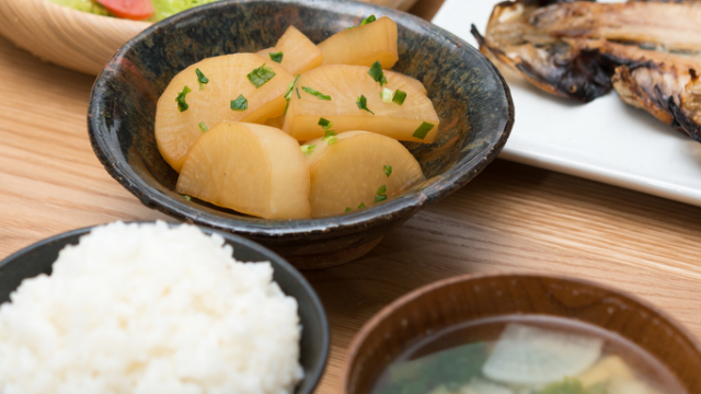 4人家族 毎月食費が13万円 これって多いですか money plus