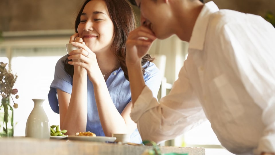 お金のプロが考える 世帯年収700万円30代共働き夫婦2人の理想の家計と貯蓄術は money plus