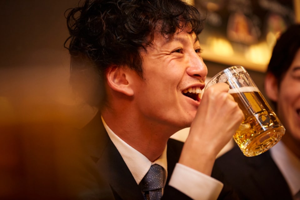 24歳男性 趣味と飲み会への出費で貯金ゼロ 節約も苦手 Money Plus